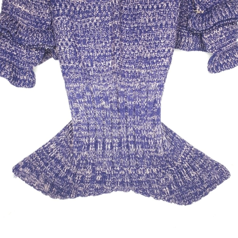 Mermaid Tail Knit Blanket Purple